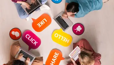 Alasan Mengapa Banyak Orang Lebih Nyaman Curhat di Akun Second Account