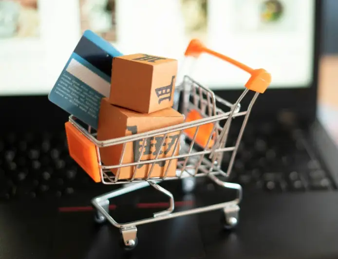 Cara Aman Belanja Online Agar Kartu Kredit Tidak Kebobolan